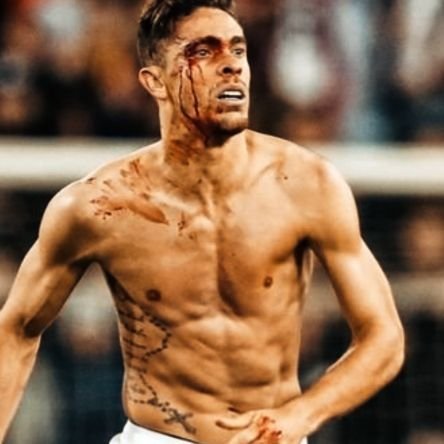 GxldePaulista's profile picture. 19/02/20 💔 23/04/22          Ojalá volver a la 18/19... 🦇