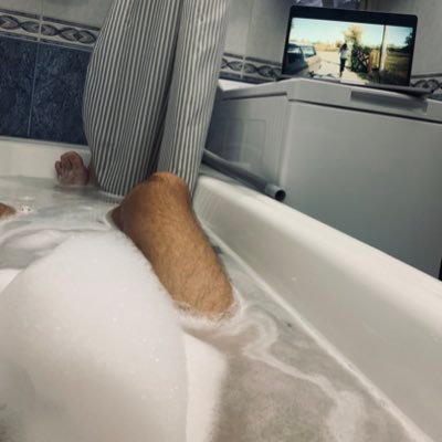 lustysportsman's profile picture. Спершу 5 км пробіжки, а далі дика туса #укртві