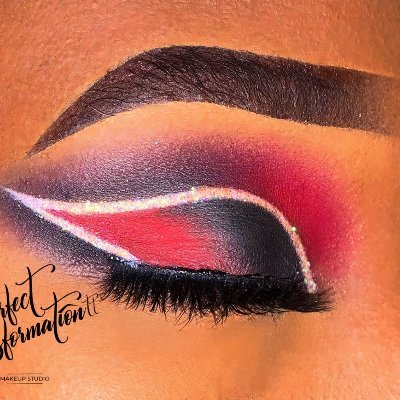 🇹🇹Trinidad Based 🇹🇹 📍Self -Taught & Certified MUA /Entrepreneur
ONLINE BASIC MAKEUP 1:1s CLASSES ONLY 
WhatsApp Messages ONLY +1868-264-0965 for more info.