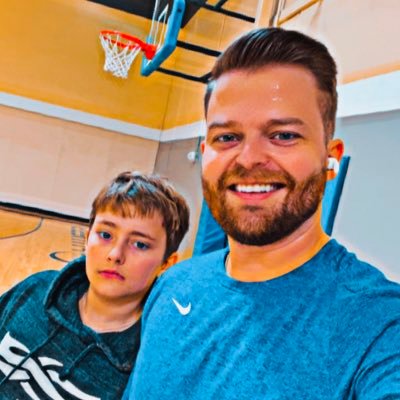 DaLLaSxSniPeZ's profile picture. Baller 🏀 Gamer 🎮 Investor 💰 Fitness 💪🏻 Splunker 💼 Optimist 📈 Dream Chaser 💭