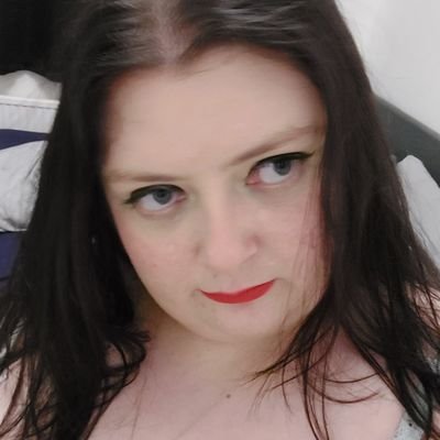 Frankydink's profile picture. Game lover, horse lover and booze lover.
