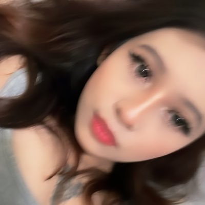 lyssaco2's profile picture. ⓘ This user is mentally exhausted ☠️