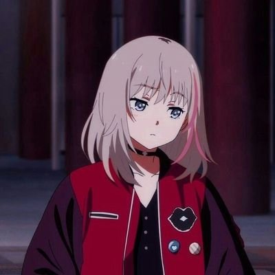 mishazems's profile picture. Alguien sin sentido del humor, nada interesante, a veces pesimista pero que se  aferra a la vida 🌱