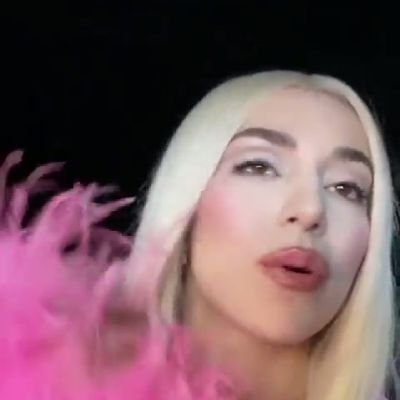 Diamonds and dancefloor is out ,new album of ava max,  💙((please listen and stream,she worked a Lot on it))

On her YouTube channel (Avamax)