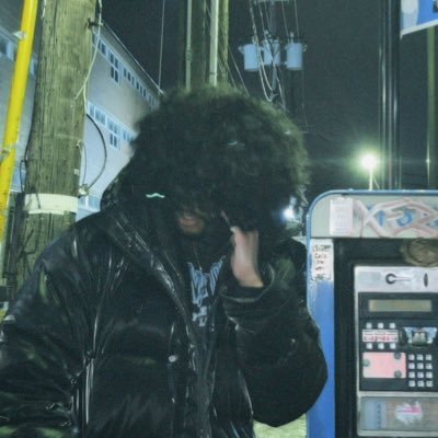 savantloup's profile picture. you’ll have to see it to believe it.