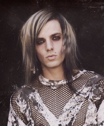 this a fan twitter account. :) Johnny Braddock from Get Scared is super sexy! follow I follow back