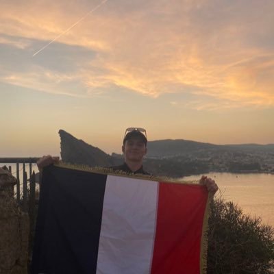 Dermigny2's profile picture. Dieu donne les plus durs combats à ses plus forts soldats ✝️