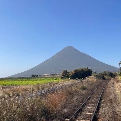 のべ保険20年以上、自費10年以上。診療リタイアした医師🧑‍⚕️医療機関アドバイザーをしており、増やす予定☺️自由診療開業に必要なマインドセットを中心に、医療ベンチャー・投資・海外美容商材💄等についてもつぶやきます🥳形成外科専門医//医療法人顧問//エンジェル投資家//医療ベンチャー顧問// フォローお気軽に