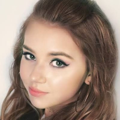 jennyro37652409's profile picture. 