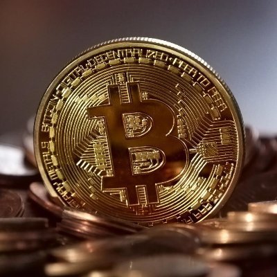 cryptolabnew's profile picture. 