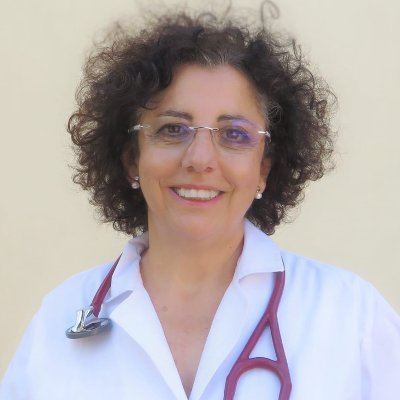 Médico de urgencias convencida de que no hay mejor medicina que el Amor. Escritora y conferenciante. Colaboradora en Saber Vivir de RTVE.