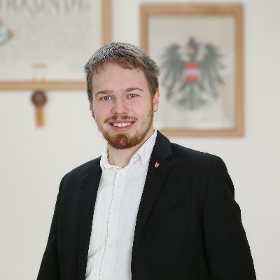 Burgenland/Wien

Gemeinderat in Wiesfleck

Sozialdemokrat aus Überzeugung🌹
