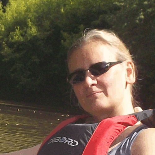 linseyt's profile picture. Ever energetic and pro learning Uni lecturer. Current love - sculling!