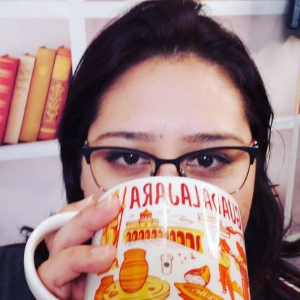 Multimedia Journalist| Podcast Producer| Host of @AmigosBahia | Author of Hoguera de Sueños and Recopilación de una Vida de Poema.🛒 shop 📚here ⬇️