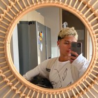 Manuela Cardenas (@manuelacardens) 's Twitter Profile Photo Manuela Cardenas (@manuelacardens) 's Twitter Profile Photo