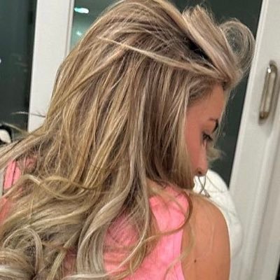 Lissyluz8's profile picture. Hey daddy 🤤💦 Follow me ❤️