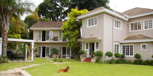 AllwaysBnB's profile picture. A nurse turned B&B owner!