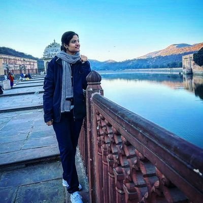 _Neha_shine's profile picture. You can't make everyone happy!

just live and let live 🙌