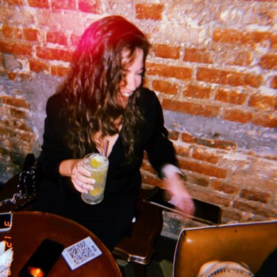 belenvilav's profile picture. 