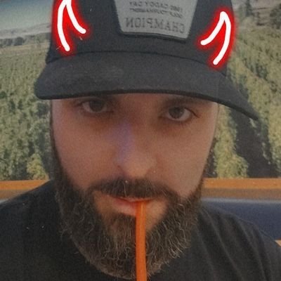 sigepflynner's profile picture. No offense short-stack but you give me the creeps.