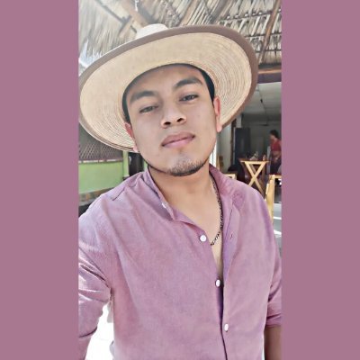 LucianMeina's profile picture. dame tiempo para procesarlo ✨