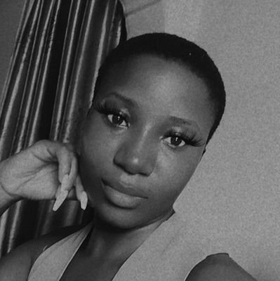 Have fun life is too short.
A tech baby.💻
A football lover Chelsea precisely 💙
A proud Catholic