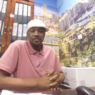 عليك بالعدل في الصديف والعدو
والقصد في الفقر والغِنى