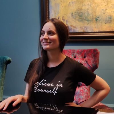 TarotZela's profile picture. On a mission to Open Heart(s) 💖