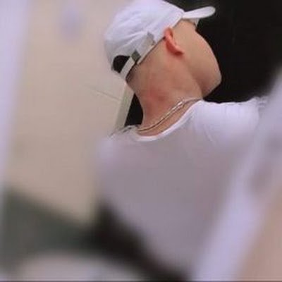 Ricardo85258642's profile picture. 