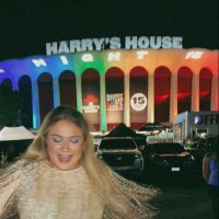 claire (@sensiblystyles) Twitter profile photo