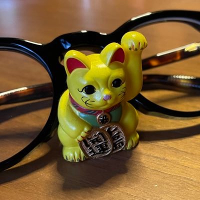 lunettes_cat Profile Picture
