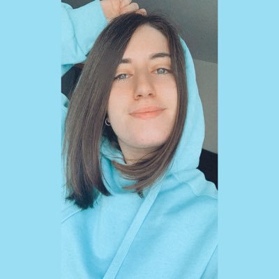 cristinaruiiz_'s profile picture. 