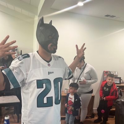 4uego's profile picture. CSULB Alumni, Sports Junkie -Lakers -Eagles -Dodgers -LA Kings -ManU -Duke Basketball -USC Football - Club America