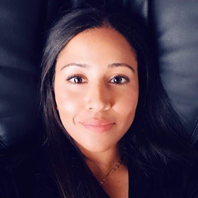 HajarA06947178's profile picture. Global Explorista | Outdoor | Adventure |  In love with the Arctics | Svalbard 💙🩵