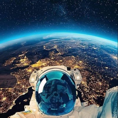 Tom15862559's profile picture. 