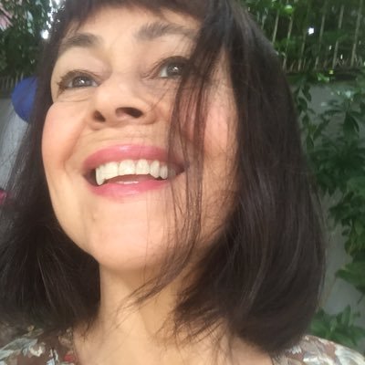 maalvaredo's profile picture. jornalista e autora ✍🏻👁.