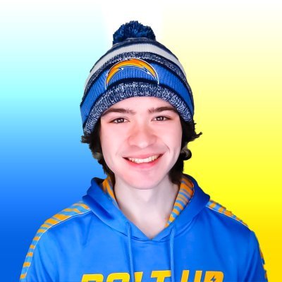 you either know me from Chargers or Acting... either way it's me.

https://t.co/K3fXnEh4cH