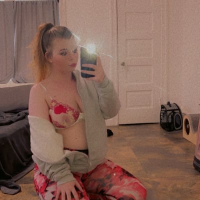 𝙔𝙤𝙪𝙧 𝙛𝙖𝙣𝙩𝙖𝙨𝙮😈.. 𝙘𝙡𝙞𝙘𝙠 𝙗𝙚𝙡𝙤𝙬 ⬇️ Cashapp// $EllieNicolee