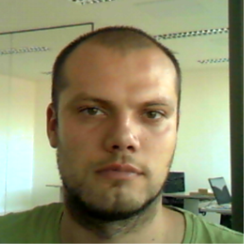 besicdenis's profile picture. http://t.co/qZTVNdsjtZ