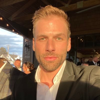 stephenmarks89's profile picture. 