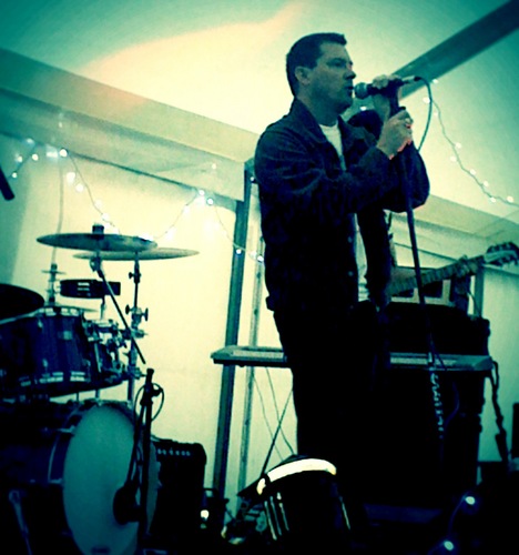 REMTributeBand's profile picture. Leicester based R.E.M. tribute band. The most authentic sounding tribute to Berry, Buck, Mills & Stipe. Listen to us on our website: