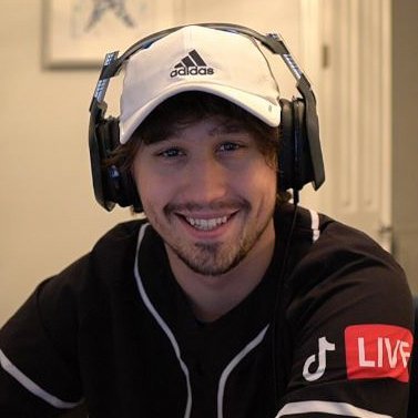 • MEME KING • 25 • 1.6M+ TikTok • • 500K+ YouTube Partner • • FB/Twitch/Partner • Business:HydraCamBiz@gmail.com