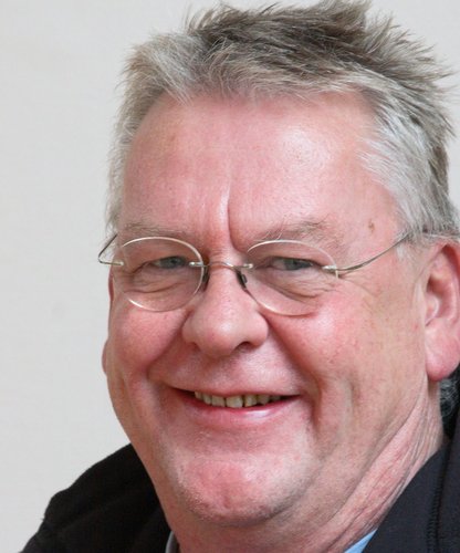 aadnaafs's profile picture. 