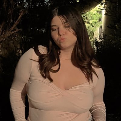 violetedwardss Profile Picture