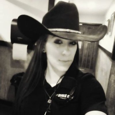 •Christian-Jew✝️✡️
•Texan🤠
•ProLife🧸
•Back the Blue💙🚔
•Conserative🐘
•Horror movie lover💀🖤
•Music lover🎼🎶
•Animal lover🐾💙