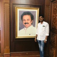 Keerthi_Pondy_Studentswing (@keerthi_ezhini) 's Twitter Profile