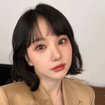 mangomuji's profile picture. #umji: no words can stop me here 👻 (fan account) | 💙💛❤️🧡