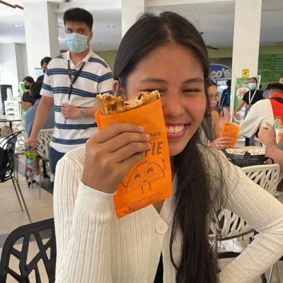 Pilipino Star Ngayon Digital Social Media Assistant