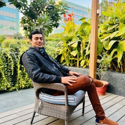 ravi_1222's profile picture. Data analyst..