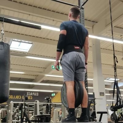 MignonValenti10's profile picture. Web développeur 💻 

Calisthenics 🌑